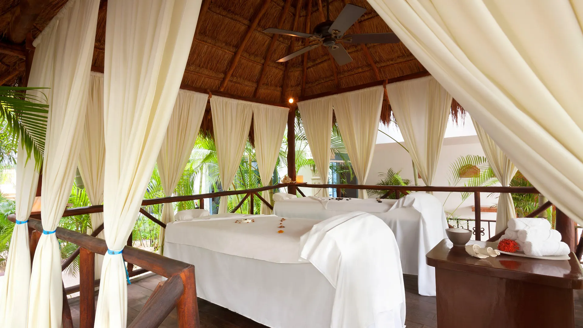 Hyatt Vivid Playa Del Carmen All-Inclusive Adult Only Resort